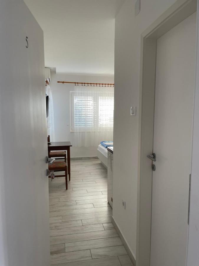 Apartment Maxim Primošten Δωμάτιο φωτογραφία